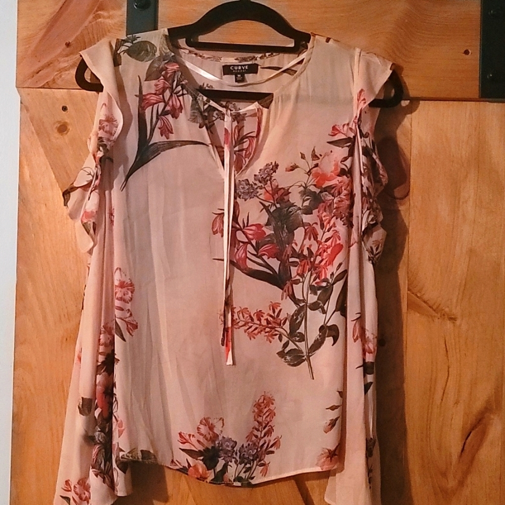 Curve Appeal cold shoulder blouse